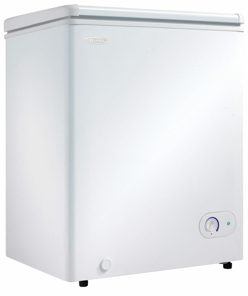 Danby 3.8 cu. ft. Chest Freezer in White - DCF038A2WDB-3 | Danby USA